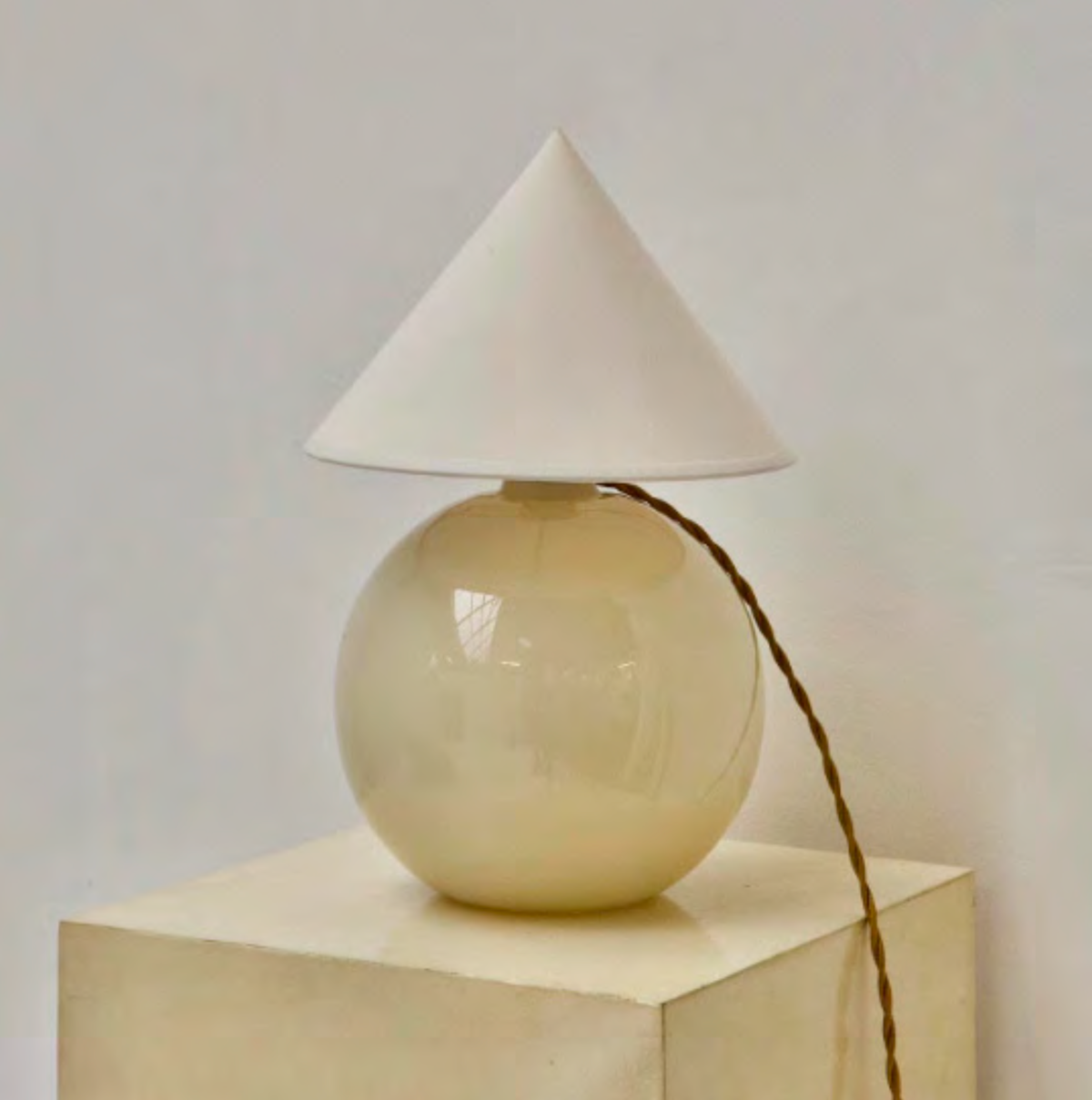 Lamp via Max Keys